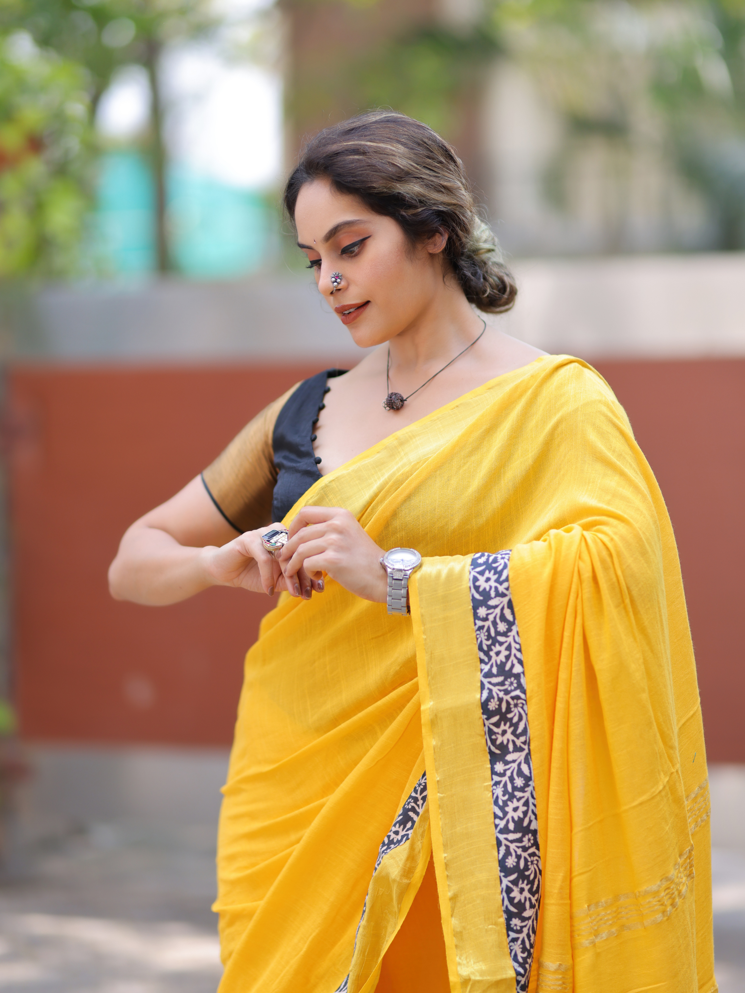 Aamras Kulfi (Saree + Unstitched Blouse Piece)