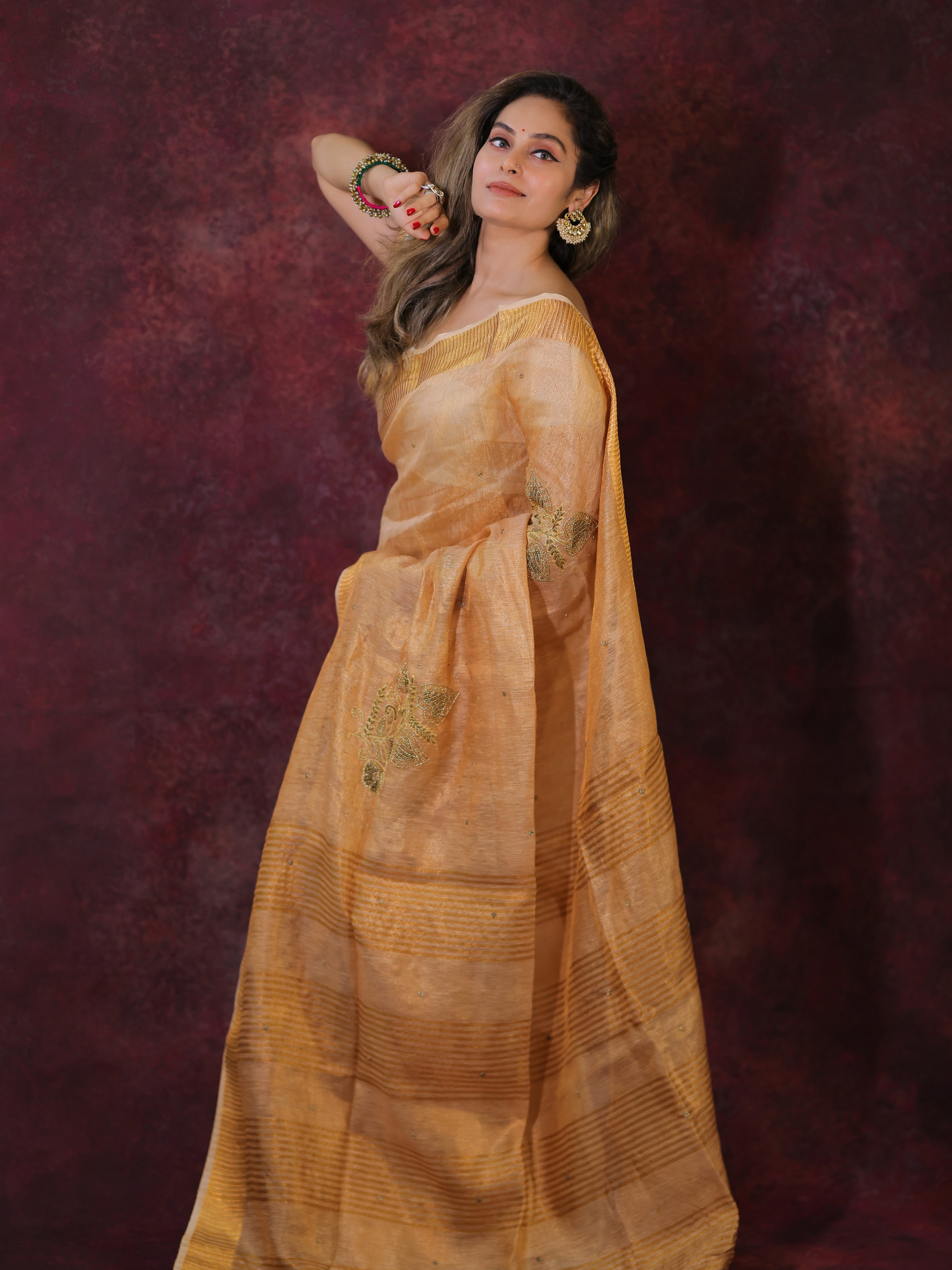 KuÌˆnefe (Tissue Silk Saree + Unstitched Blouse Piece)