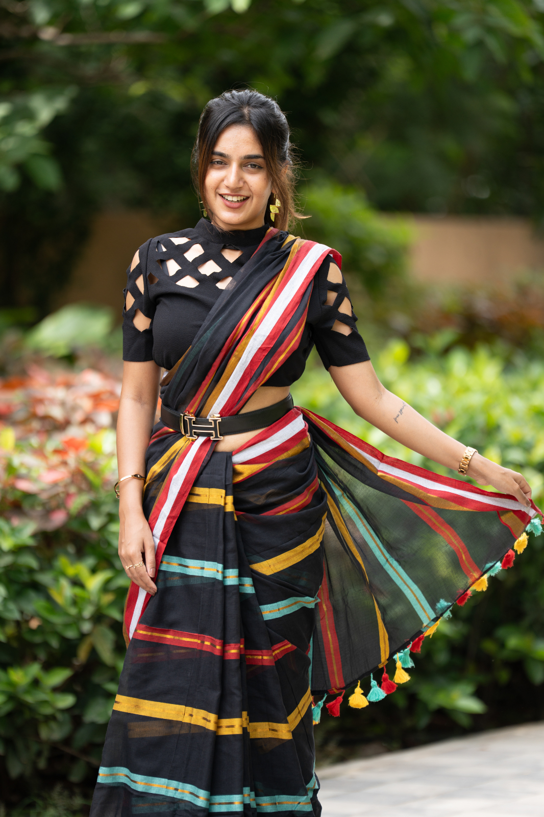 Midnight Riot (Mul Cotton Saree)