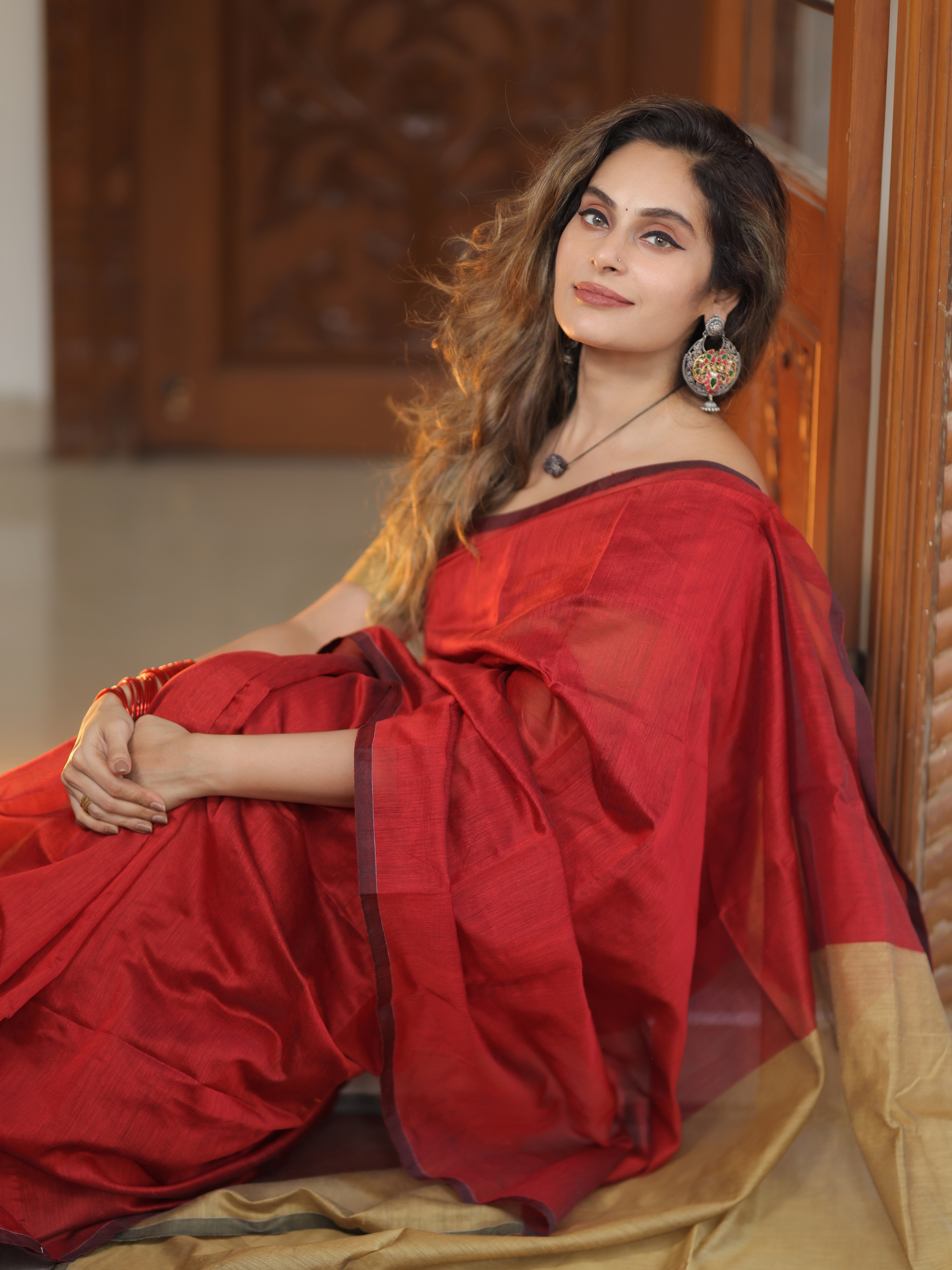 Rasika (Handwoven Cotton And Silk Weaving Saree + Unstitched Blouse Piece)