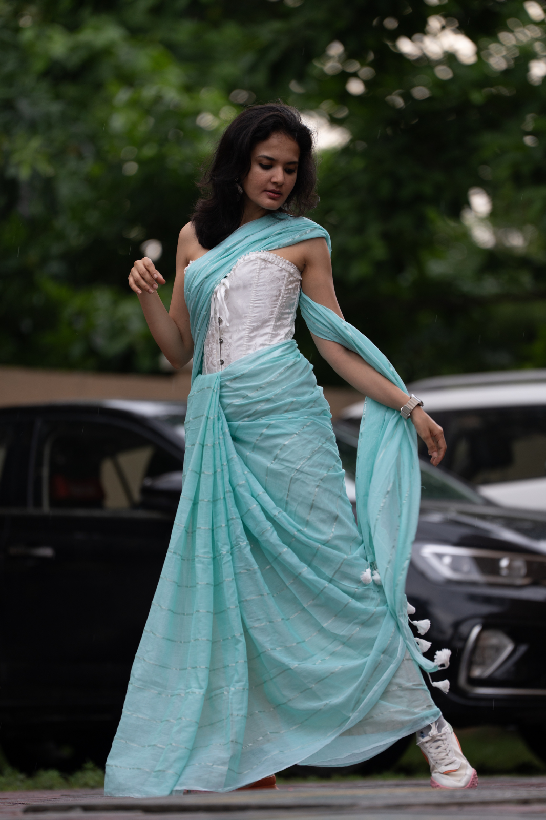 The Horizon (Mul Mul Cotton Saree)
