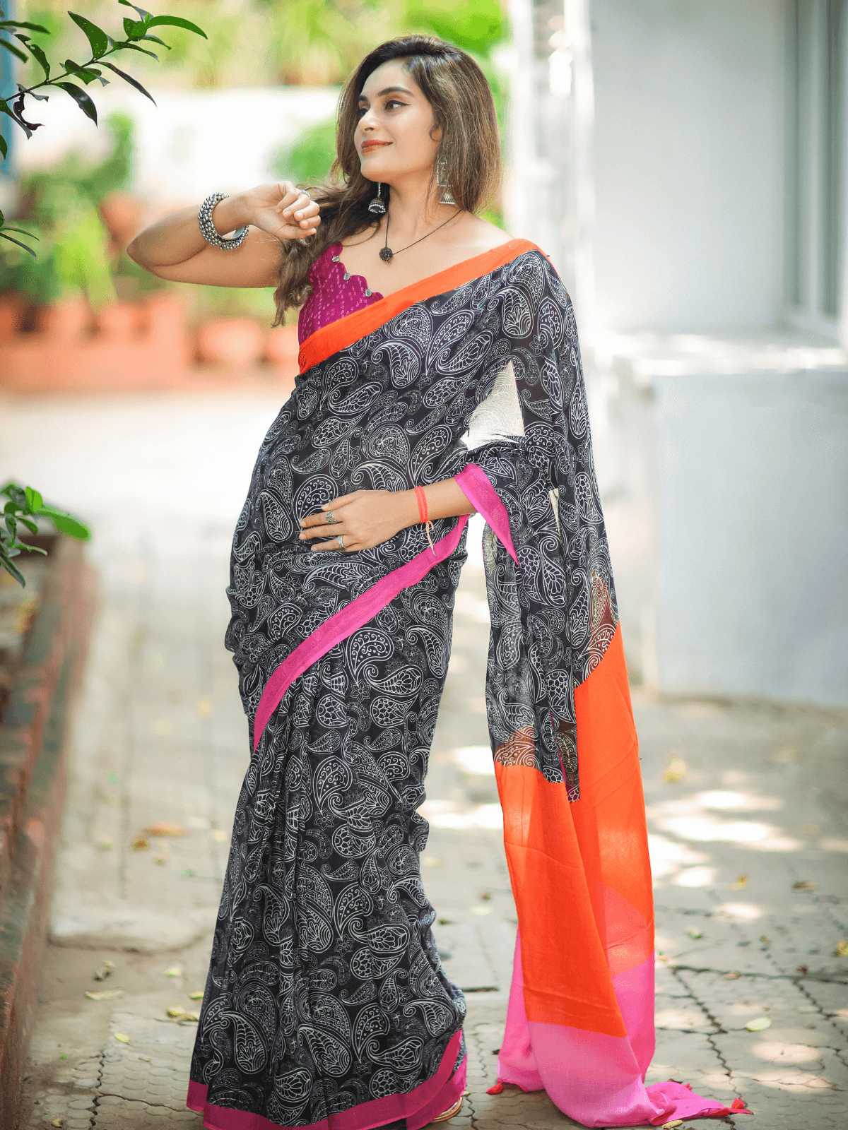 Glorious Giggles (Pure Mul Cotton Saree)