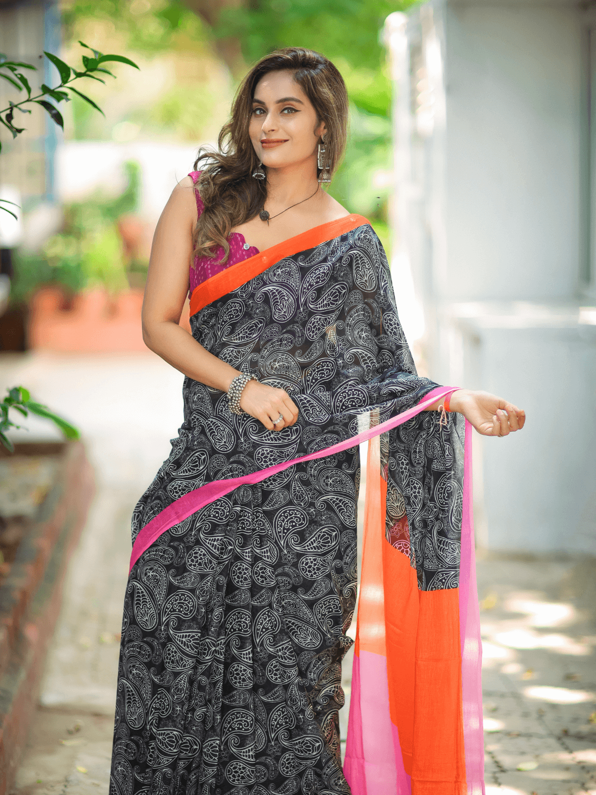 Glorious Giggles (Pure Mul Cotton Saree)