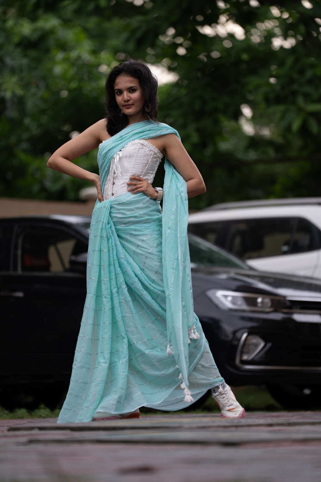 The Horizon (Mul Mul Cotton Saree)