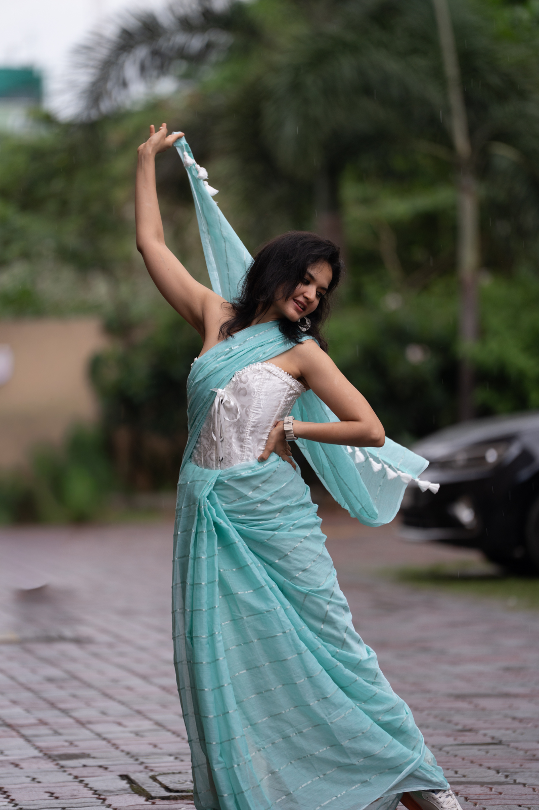 The Horizon (Mul Mul Cotton Saree)