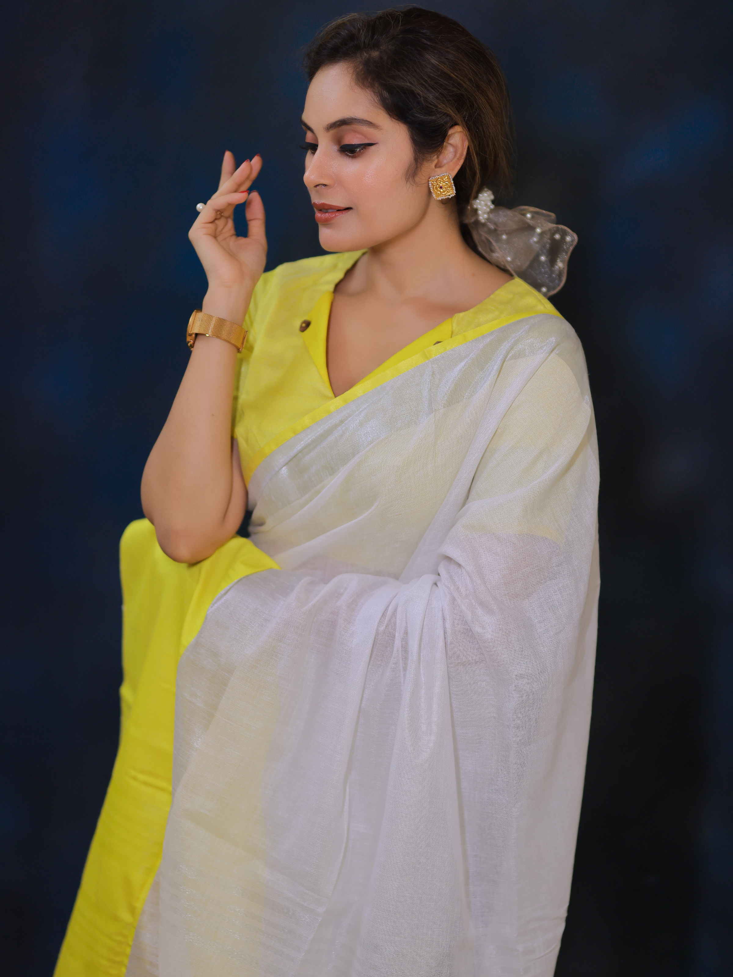 Saffron Baklava (Linen Saree)