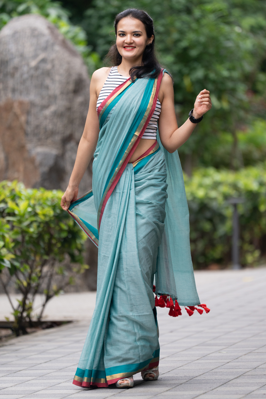 Neelanjali (Mul Mul Cotton Saree)