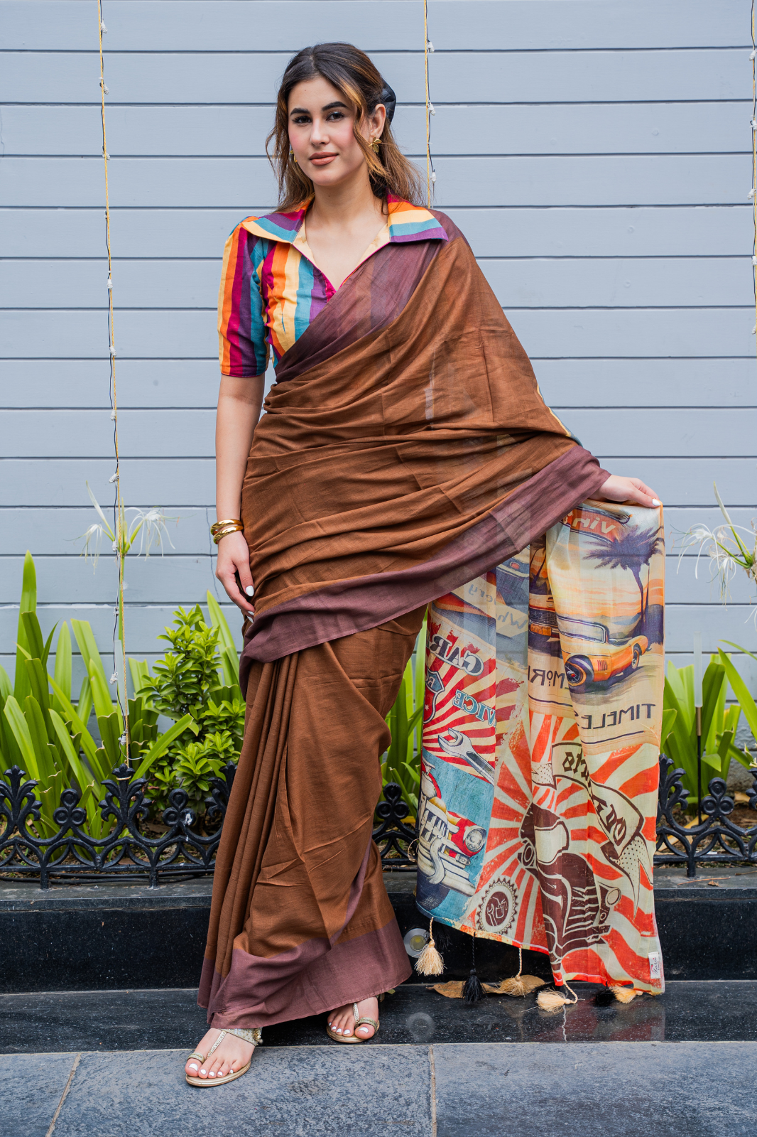 Retro Ride Pop (Mul Cotton Saree)