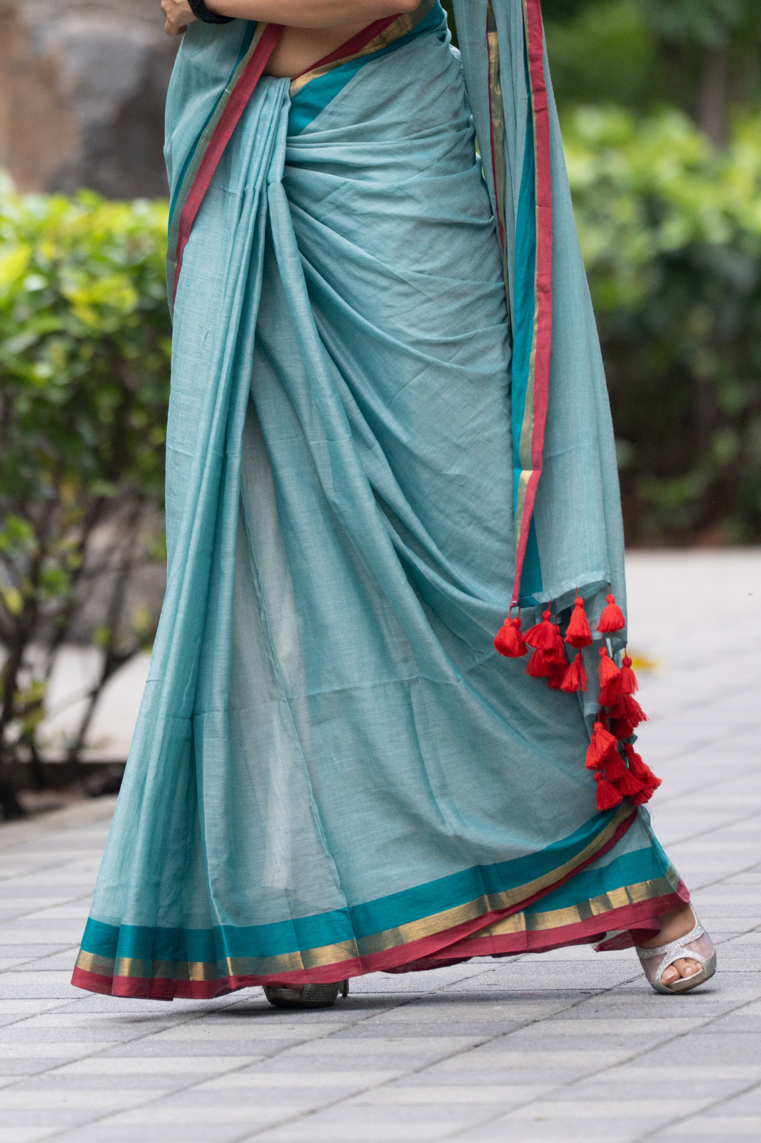 Neelanjali (Mul Mul Cotton Saree)