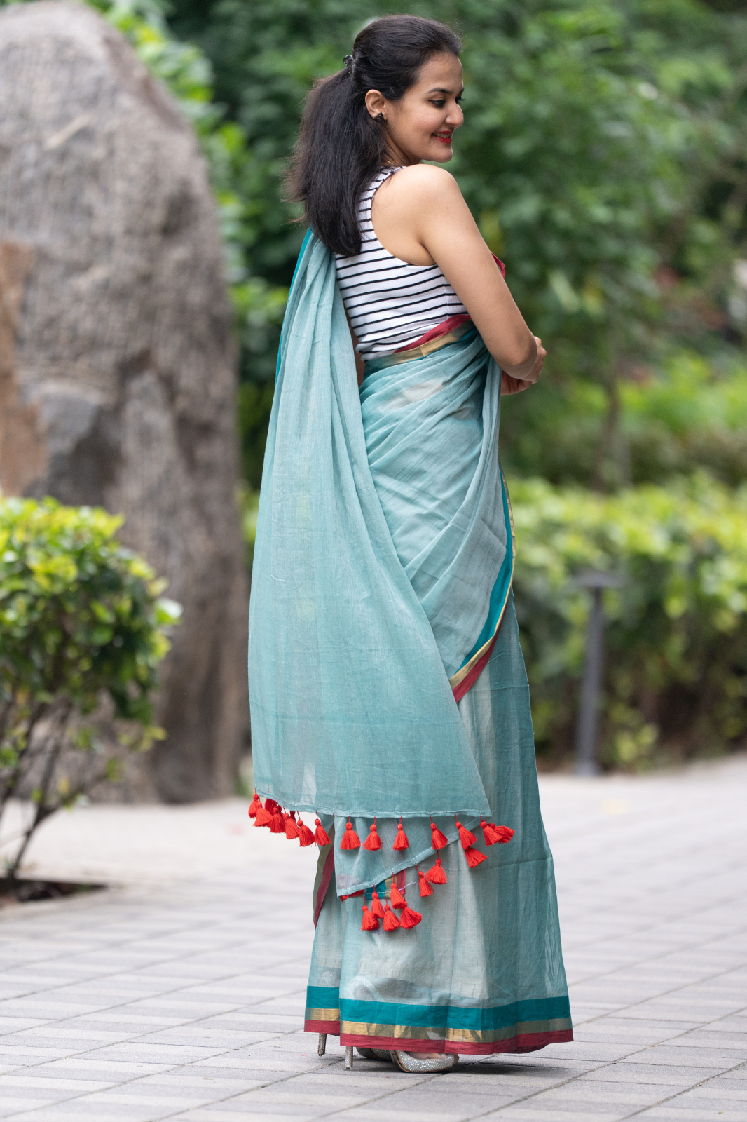 Neelanjali (Mul Mul Cotton Saree)
