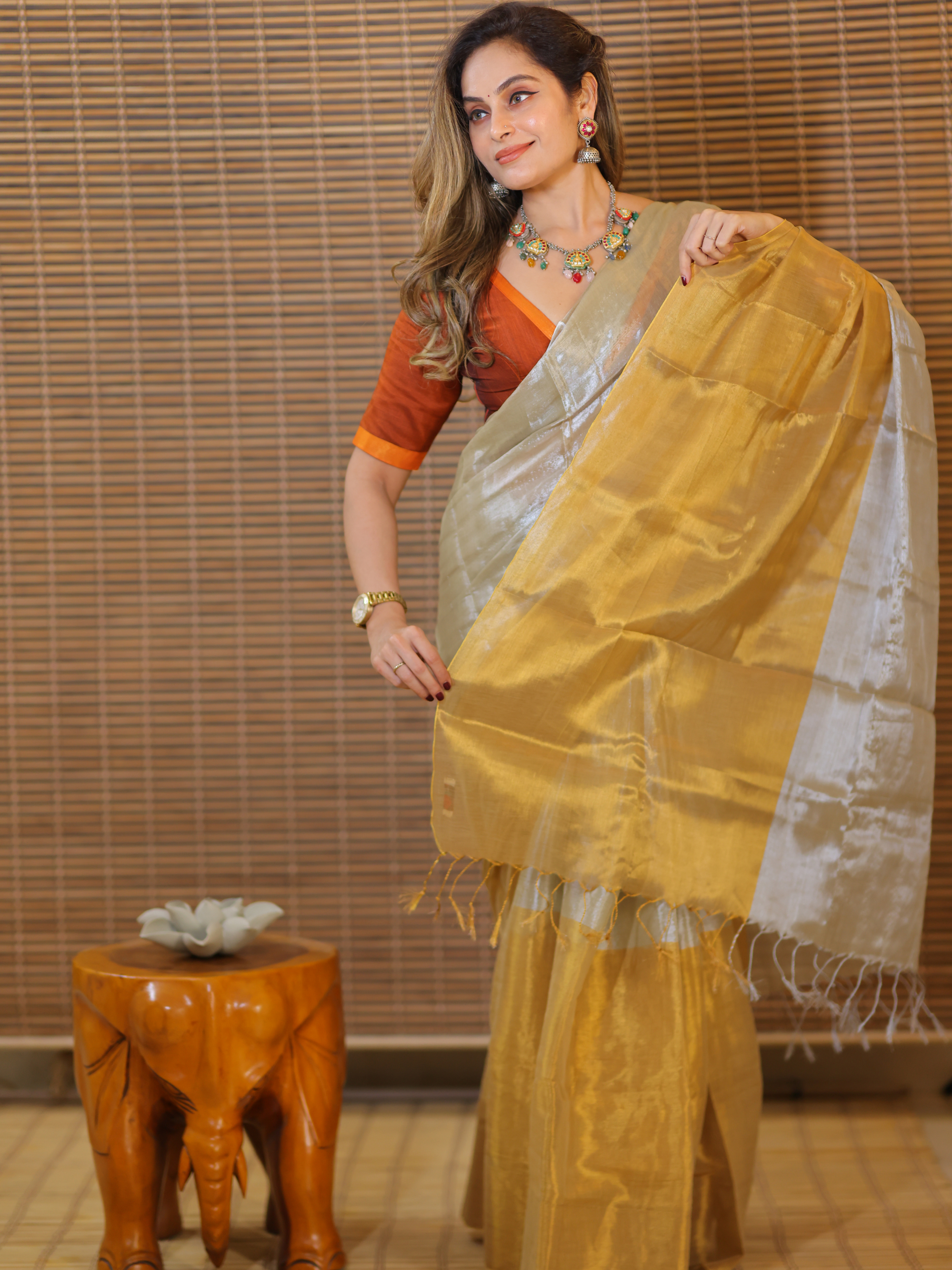 Swarna Bhagya (Tissue Mul Saree)