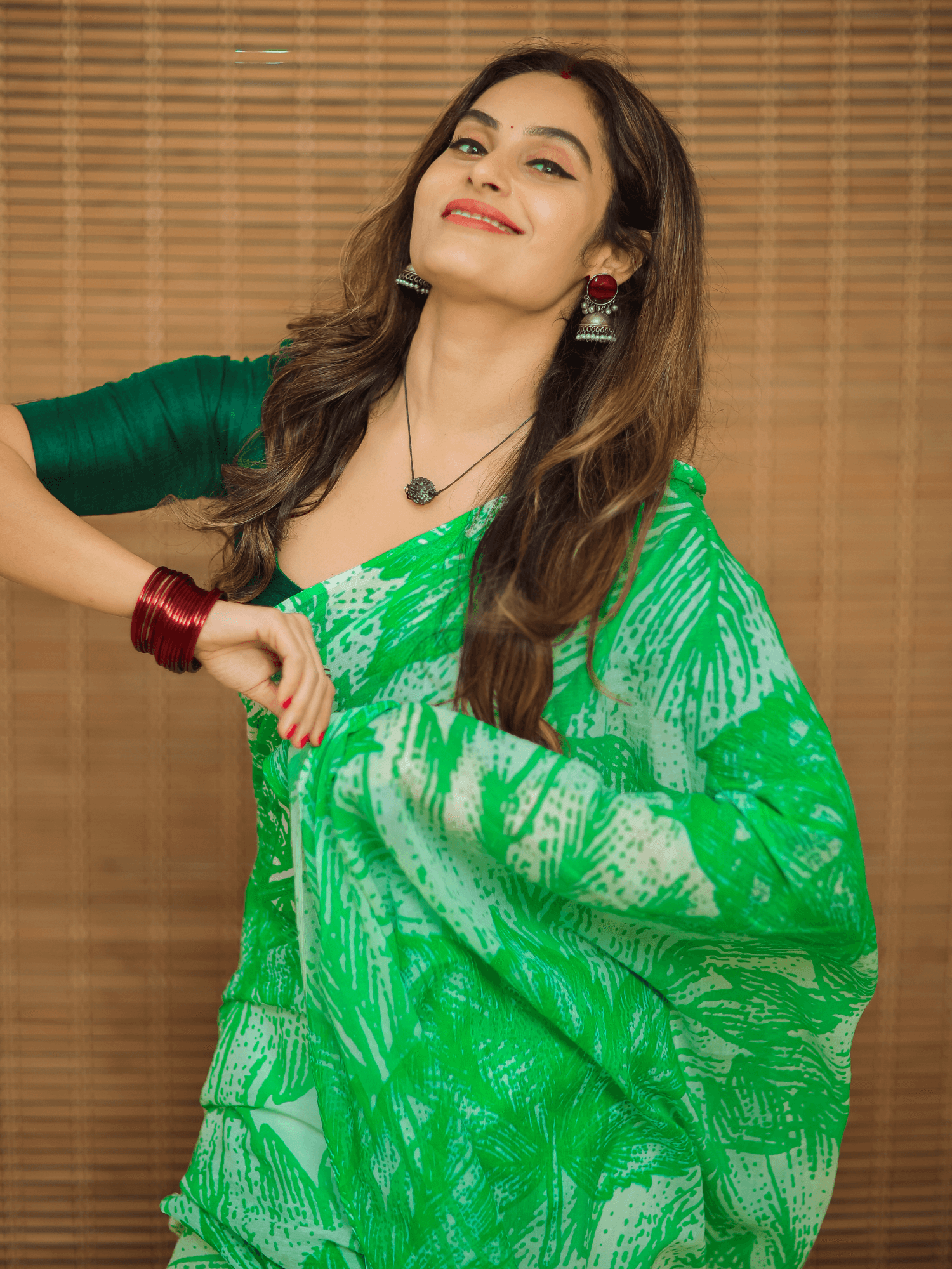 Leafy Emeralds (Pure Mul Cotton Saree)