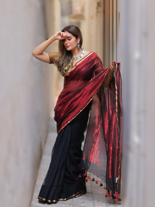 Befikar Laila (Handloom Mulmul Cotton and Tissue Silk)