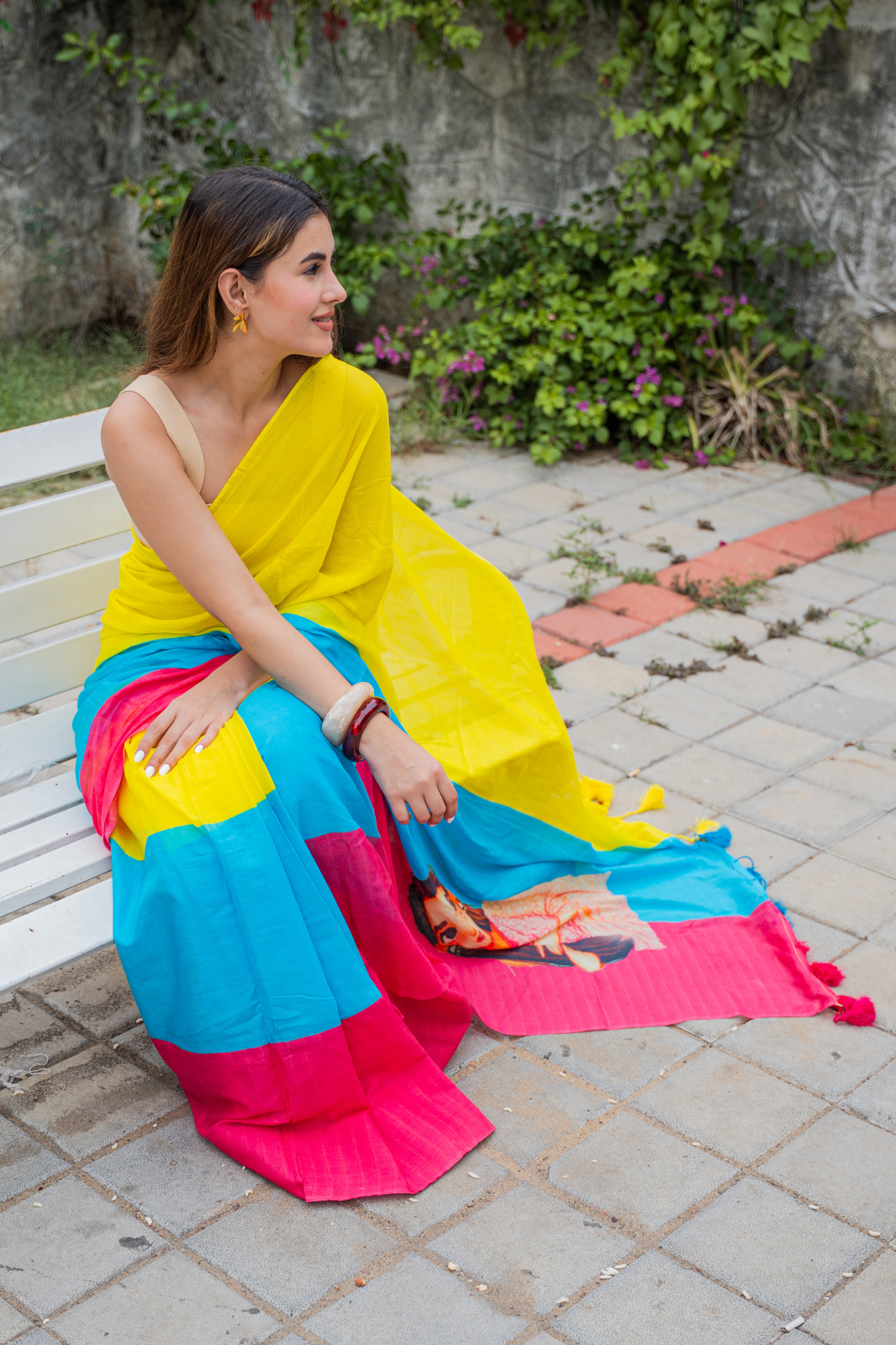 Gola Glow Pop (Mul Cotton Saree)