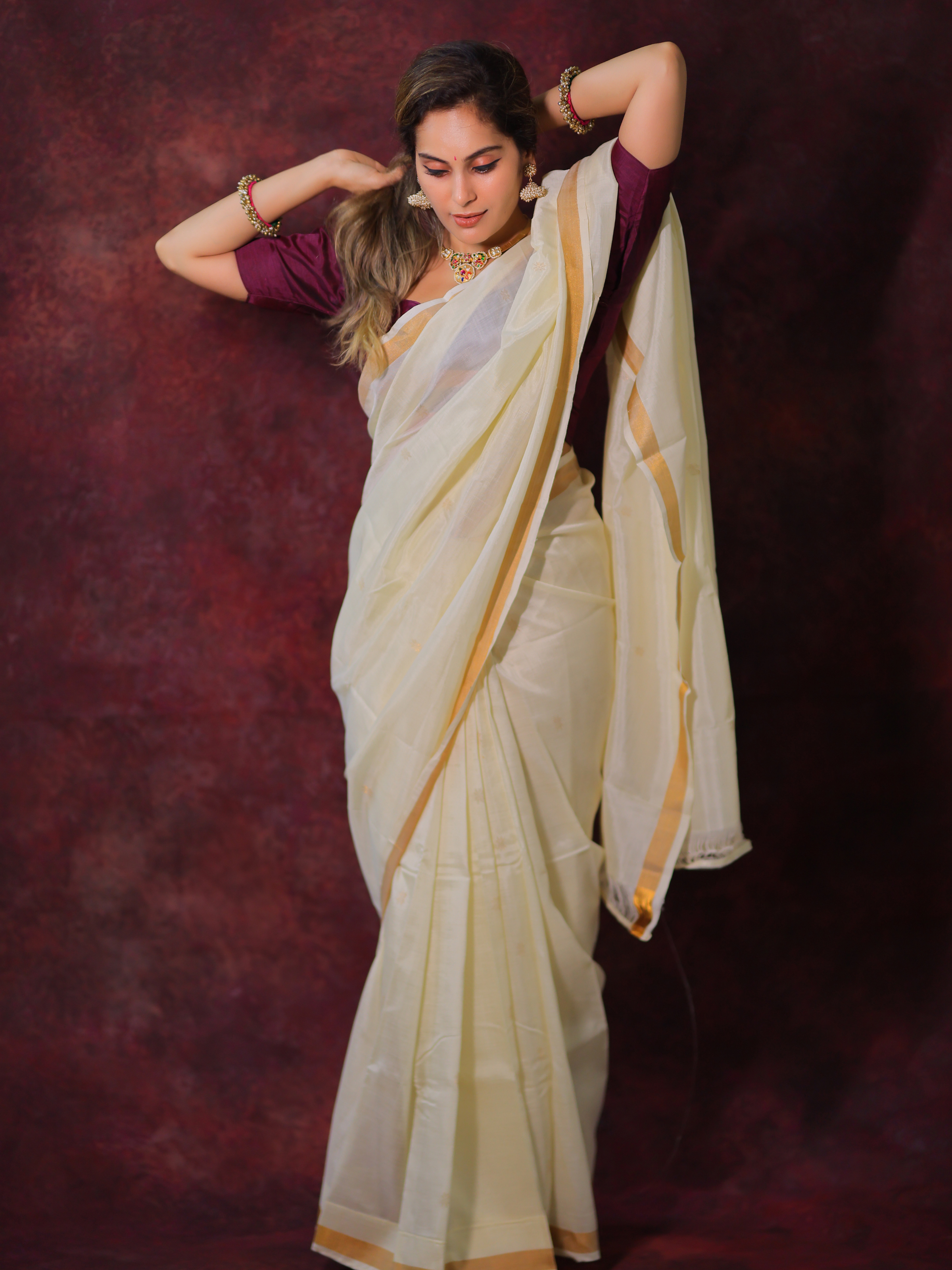 Rudramadevi (Pure Pattu Saree Handwoven)