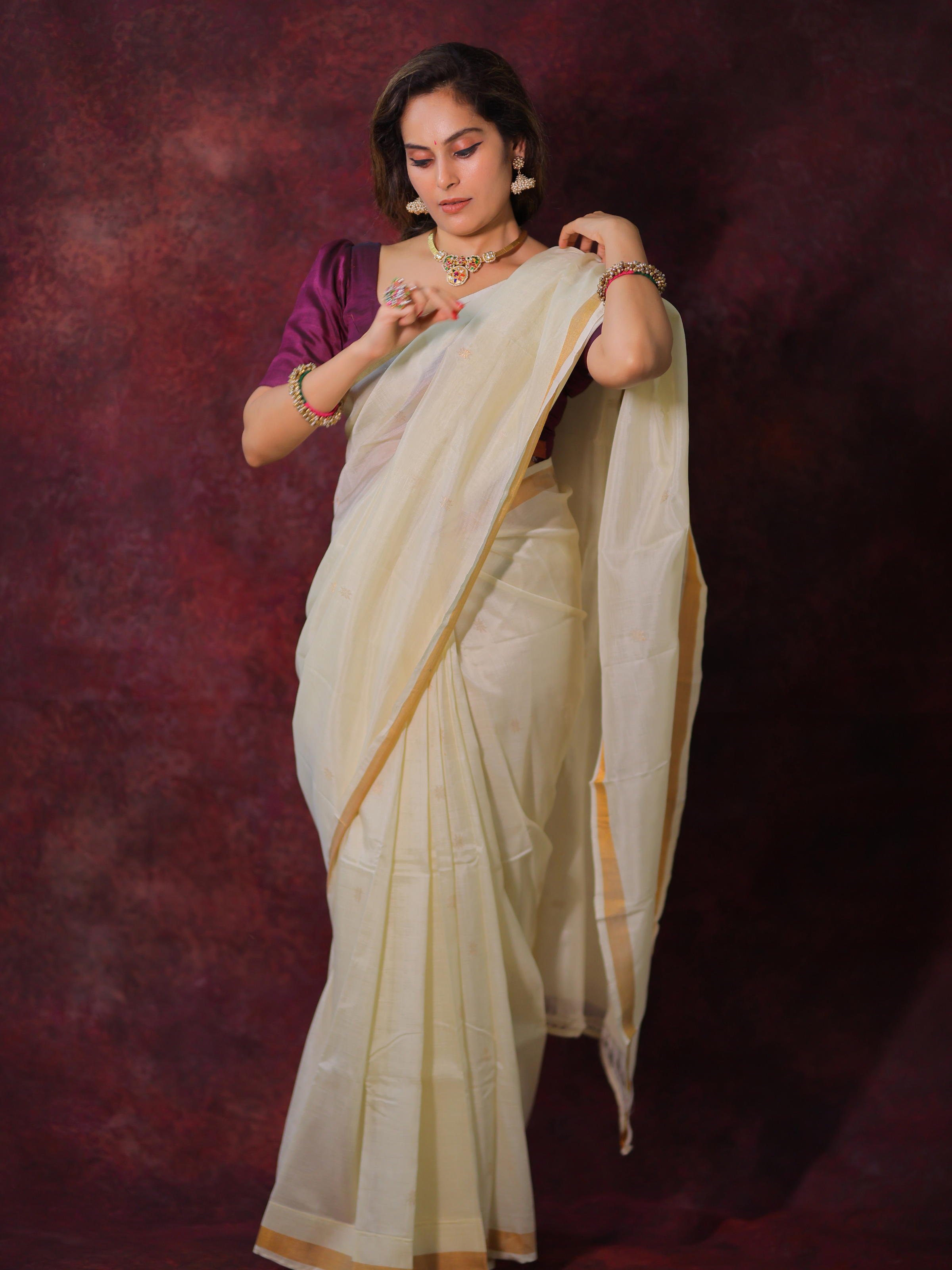 Rudramadevi (Pure Pattu Saree Handwoven)