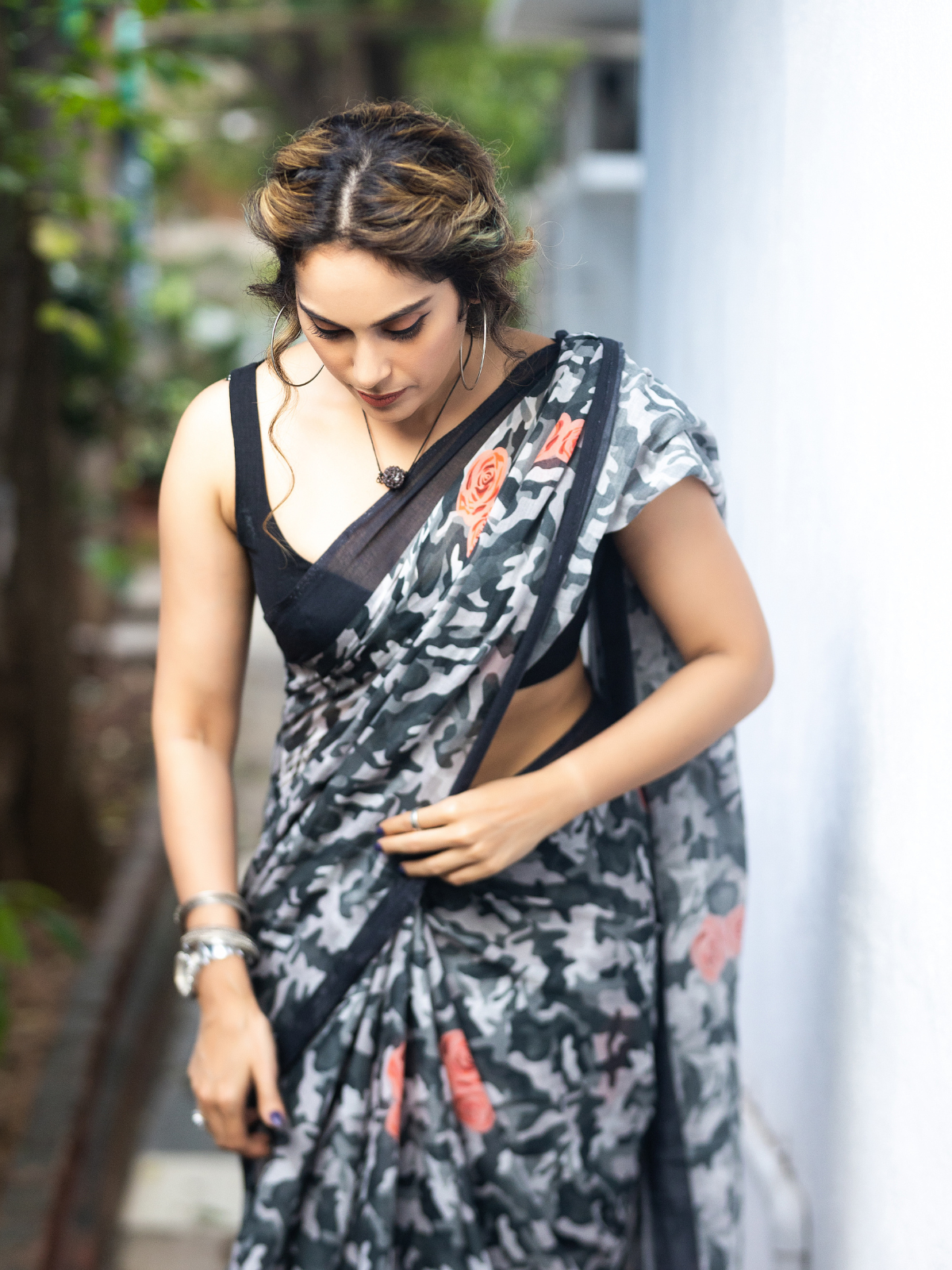 Guns n Roses (Pure Mul Cotton Saree)