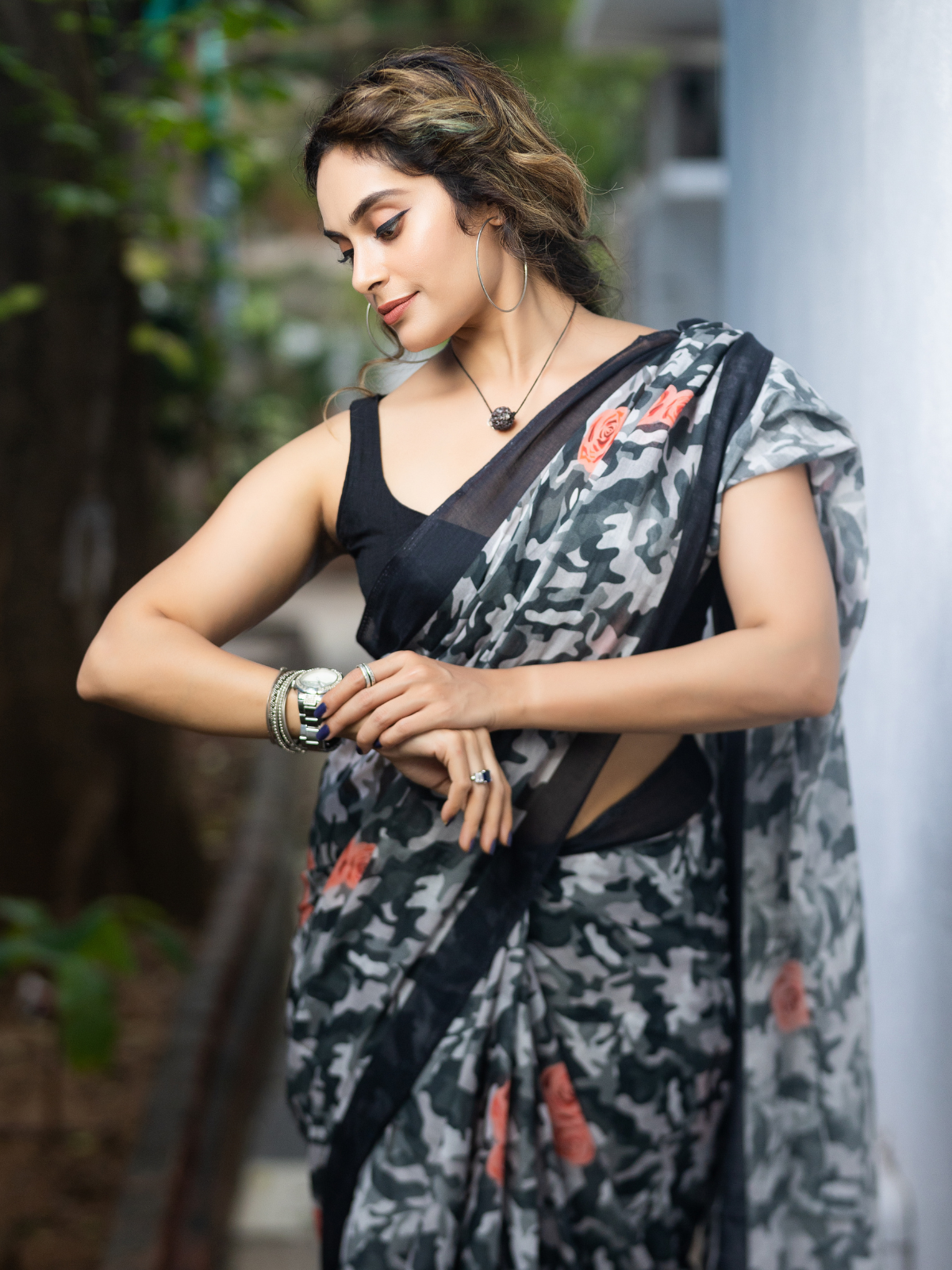 Guns n Roses (Pure Mul Cotton Saree)