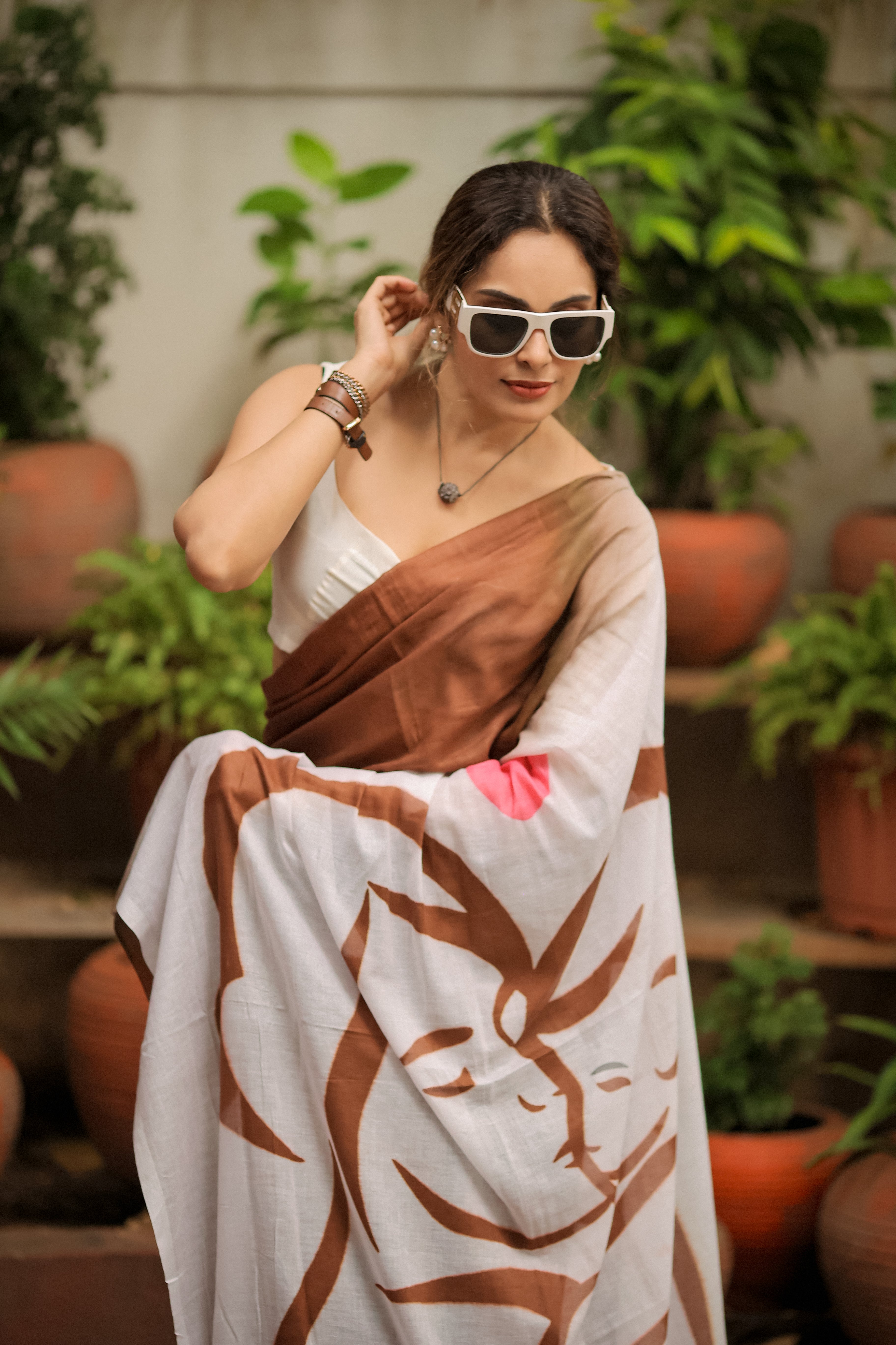 Velvet Flutter (Mul Mul Printed Sarees)