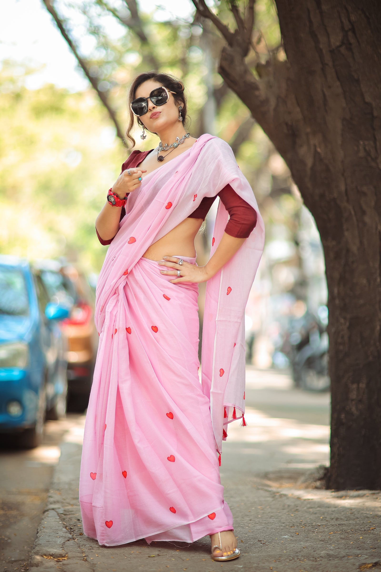 Dilwale (Handwoven Mulmul Cotton Saree)