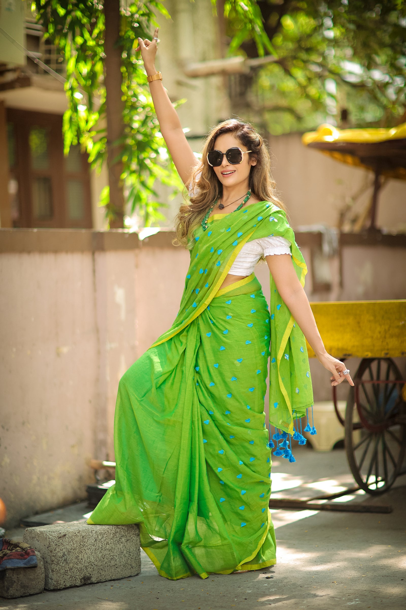 Dil Se (Handwoven Mulmul Cotton + Unstitched Blouse Piece)