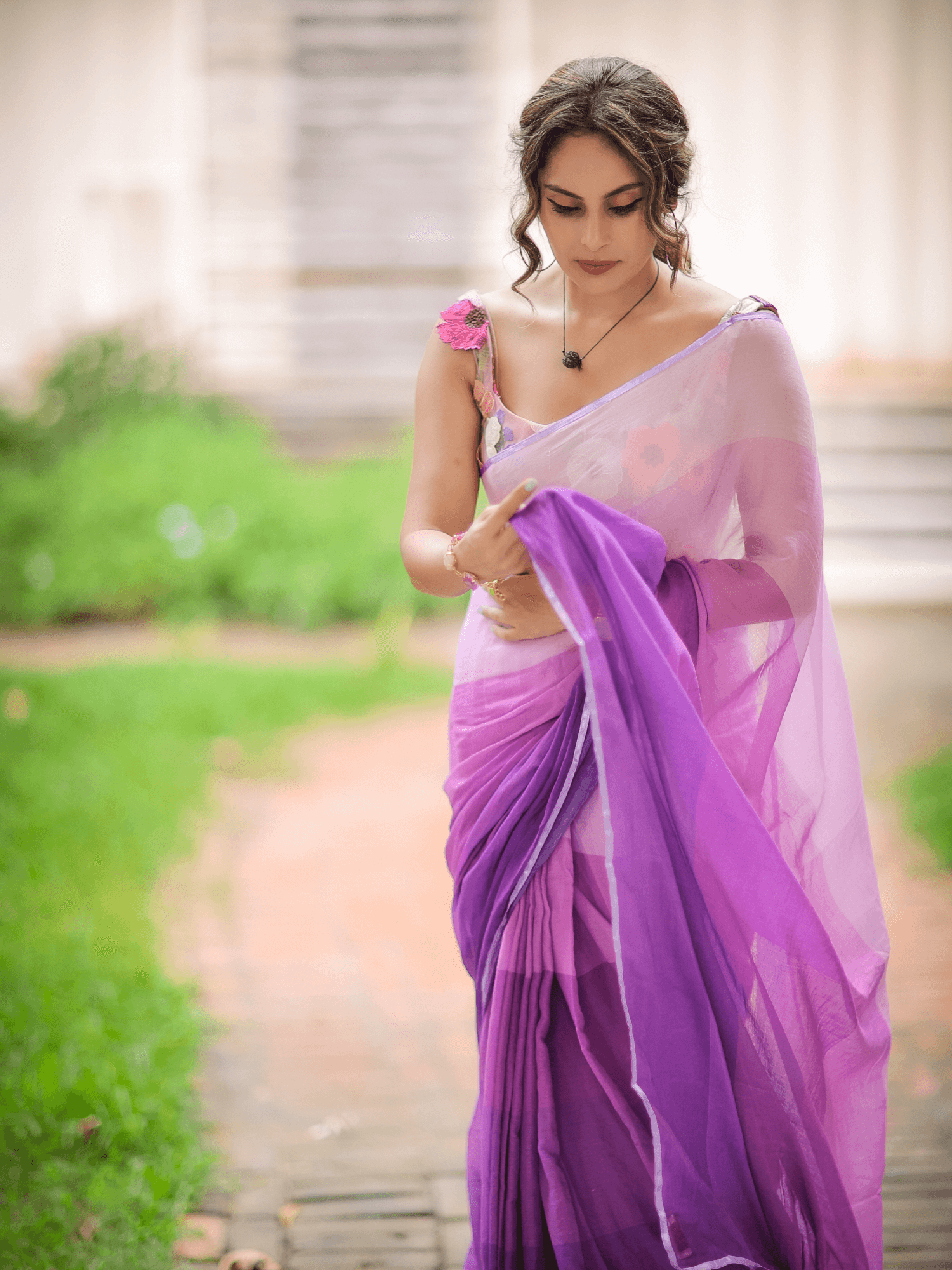 Neela Ambar (Pure Mul Cotton Saree)