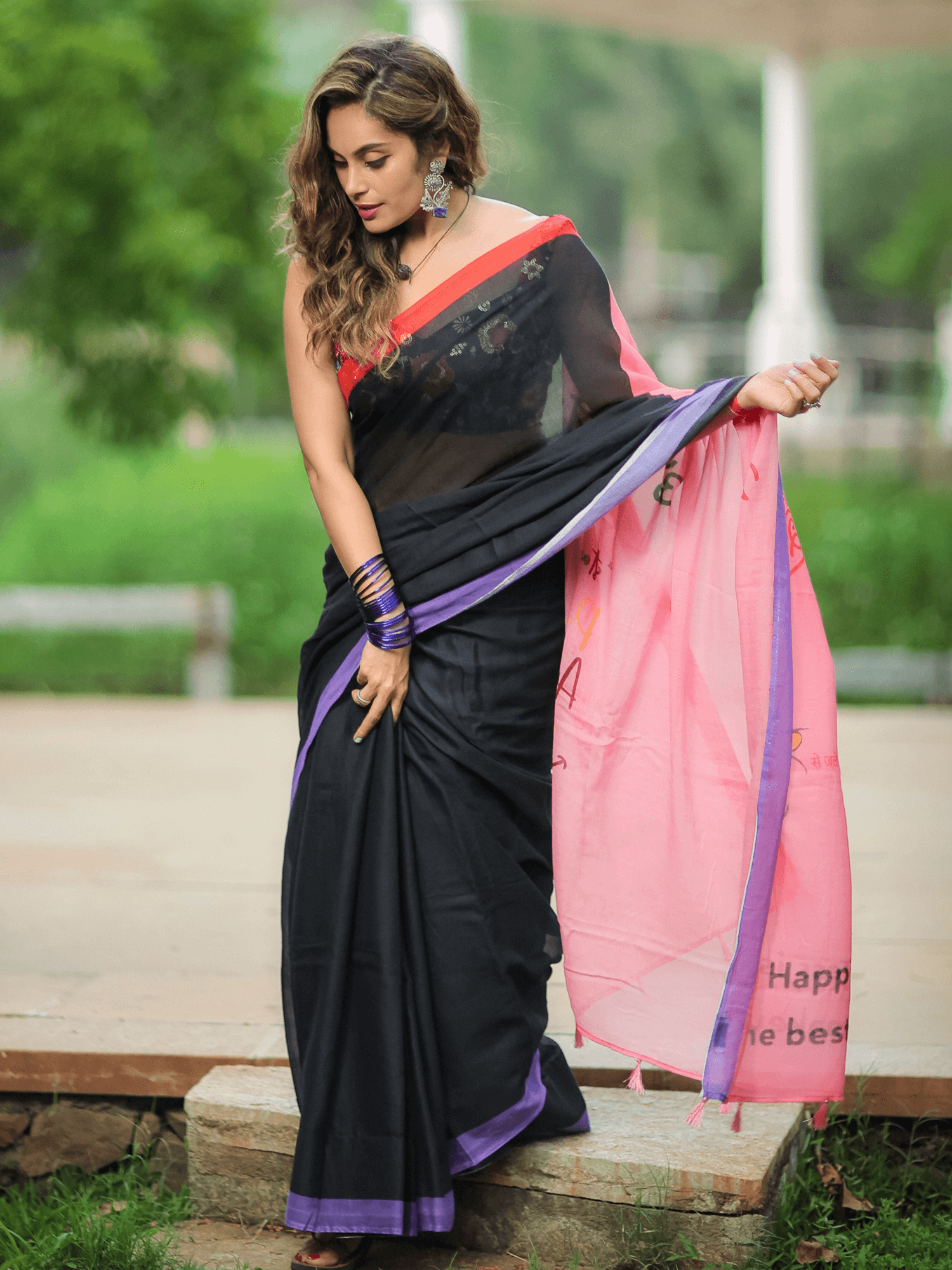 Om Shanti (Pure Mul Cotton Saree)