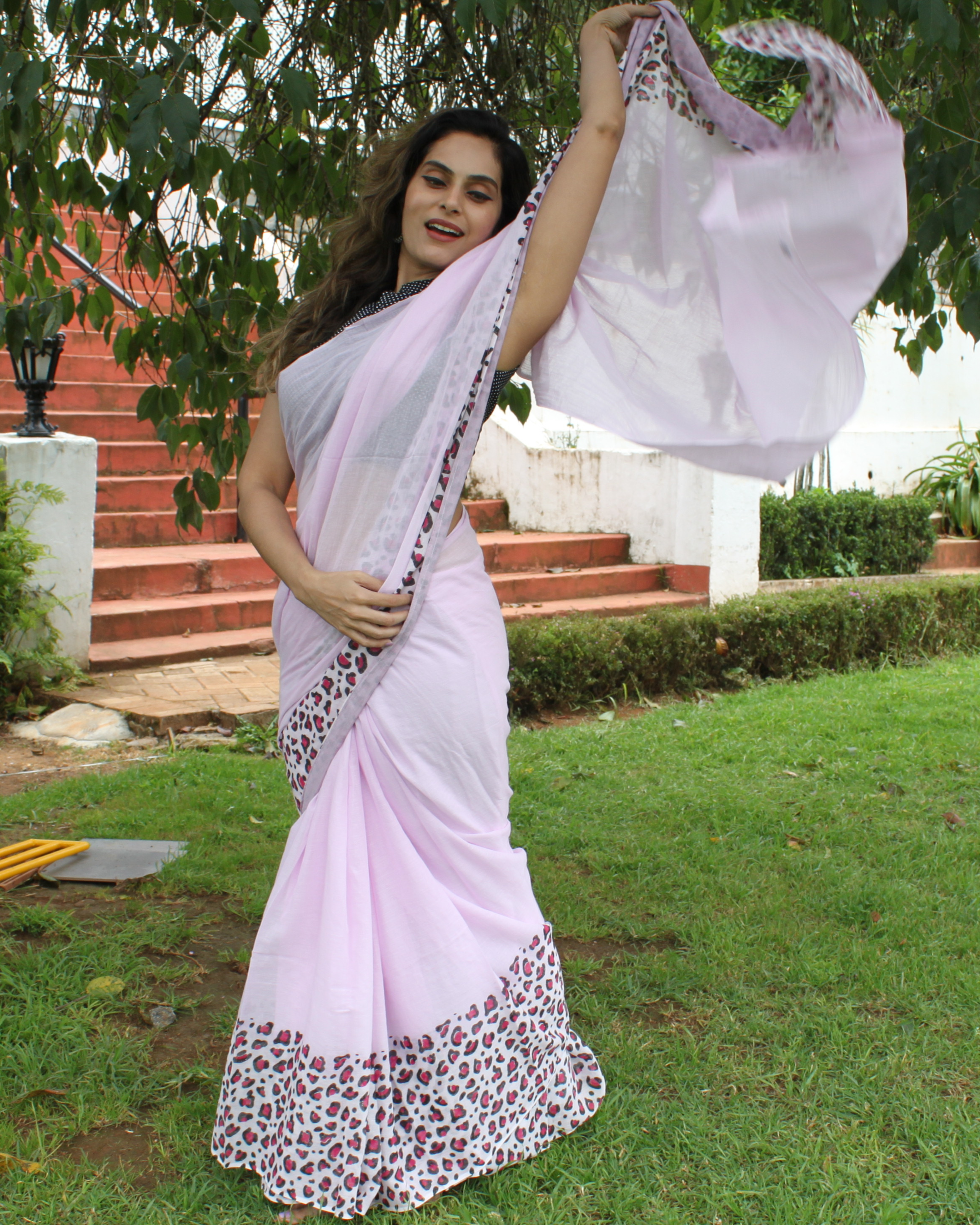 PINK PANTHER (Pure Mul Cotton Saree)