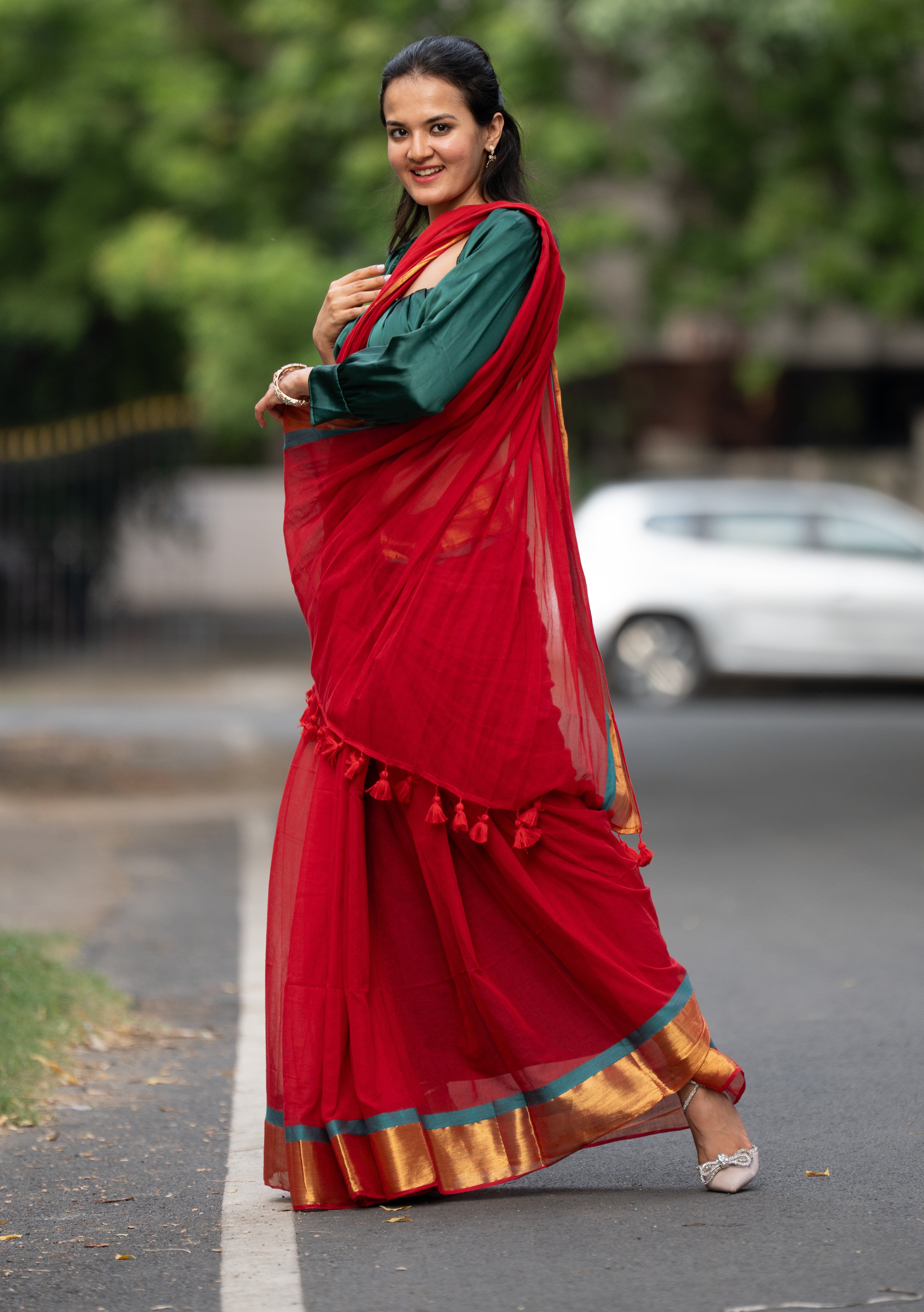 Gulnaar (Mul Mul Cotton Saree)